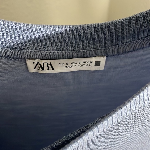 Zara, Women’s T-Shit - Picture 2 of 3